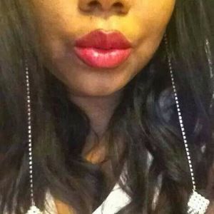 Meet your Posher, Ms.